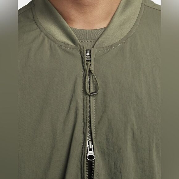 Nike APS Repel Versatile Bomber Jacket Olive Green - Picture 6 of 12